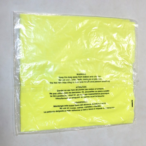 SOLD! ❤️ Clare V. Ciao Classic Tee in Neon Yellow - Picture 5 of 15